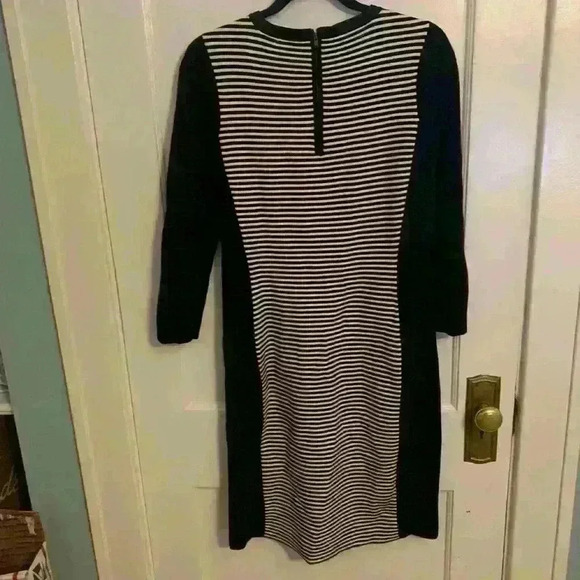 J. McLaughlin Black White Striped Sweater Dress Long Sleeve, Womens Size Medium - Picture 5 of 10